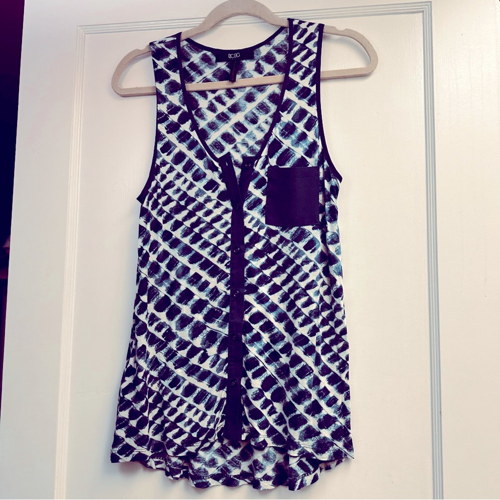 BCBGMaxAzria teal and creak button down tank - S